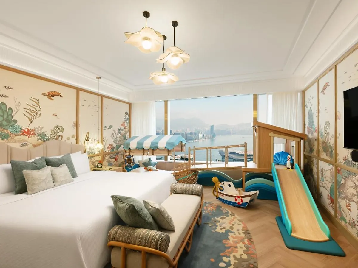 Island Shangri-La, Hong Kong 5*,