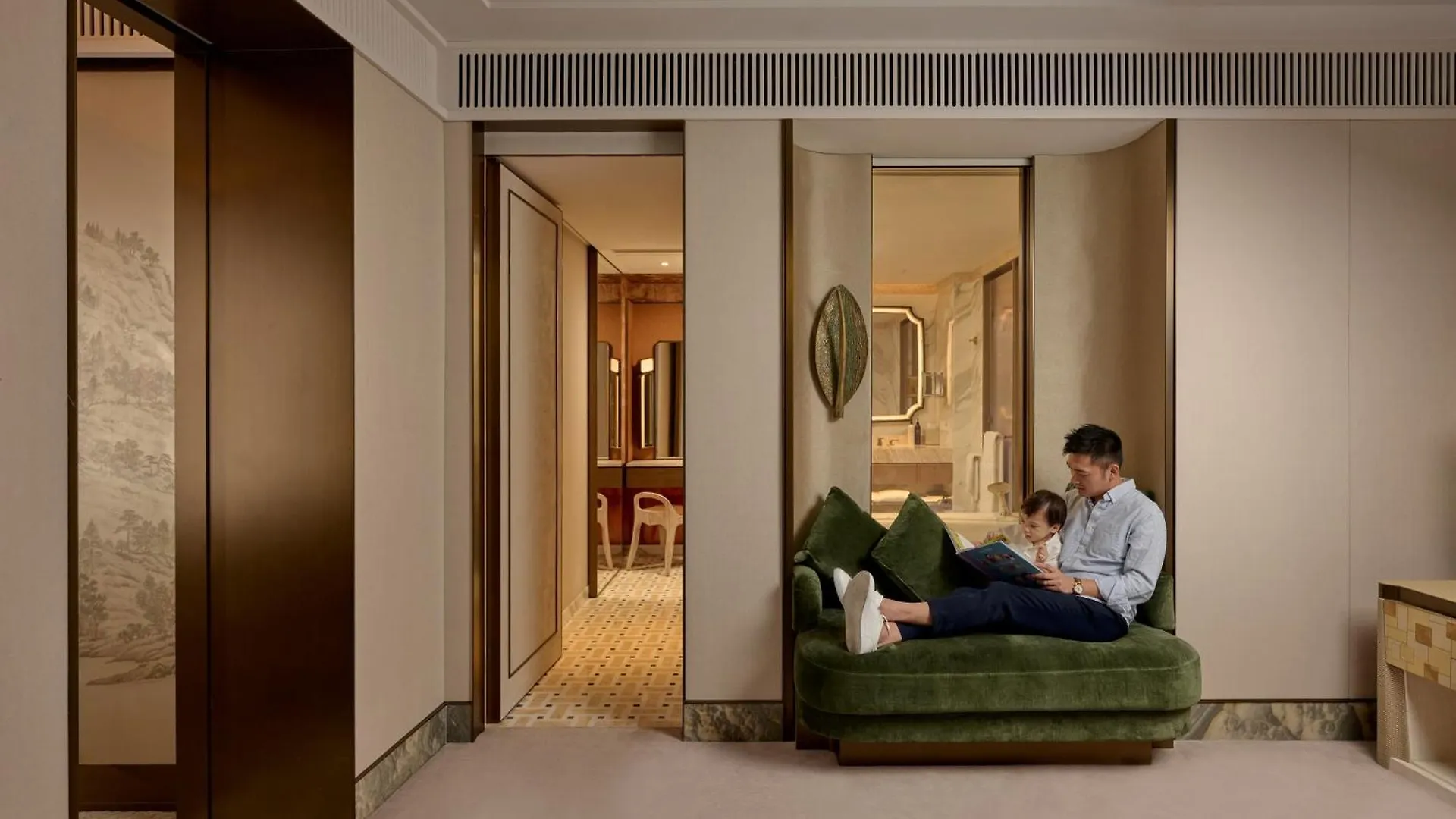 Island Shangri-La, Hong Kong Hotel